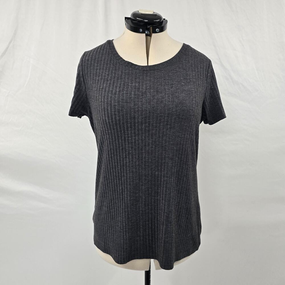 Torrid Ribbed Knit Blouse Women's 0X Gray Short Sleeve Round Neckline